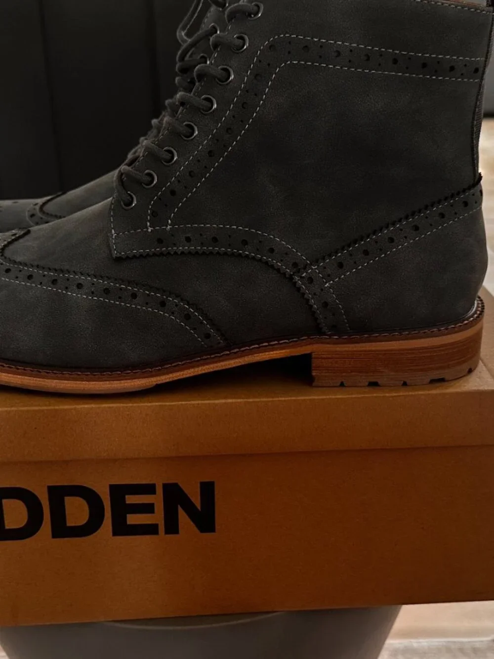 Steve Madden brand new